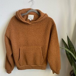 American Eagle Sherpa pull over